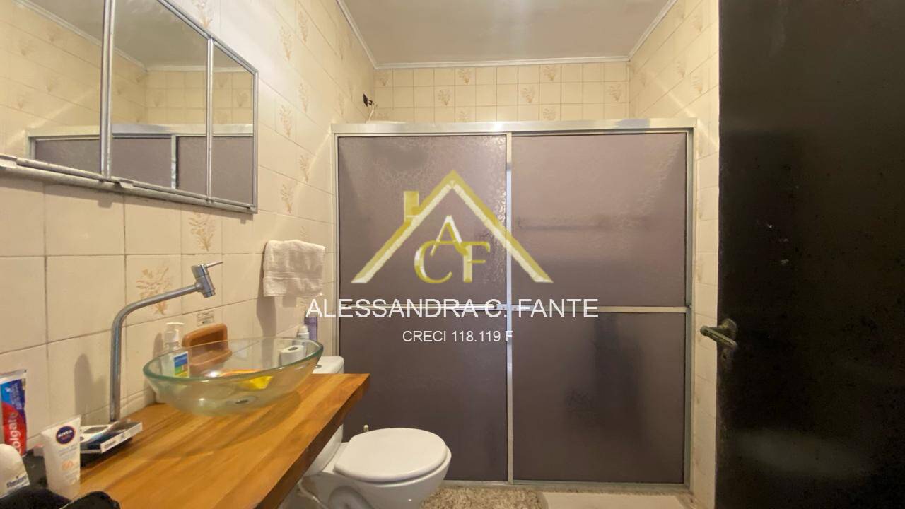 Casa à venda com 3 quartos, 264m² - Foto 12