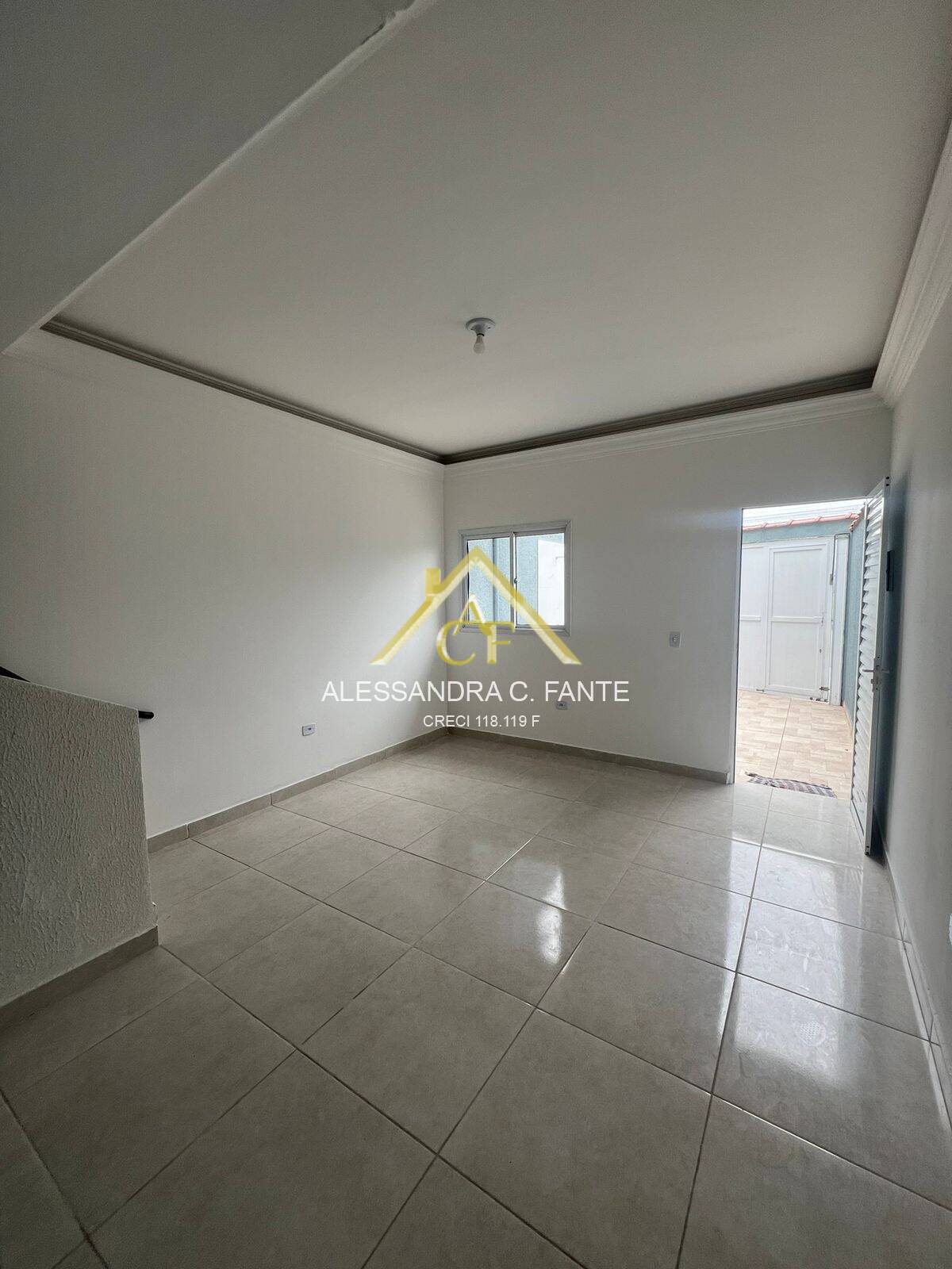 Sobrado à venda com 2 quartos, 61m² - Foto 4